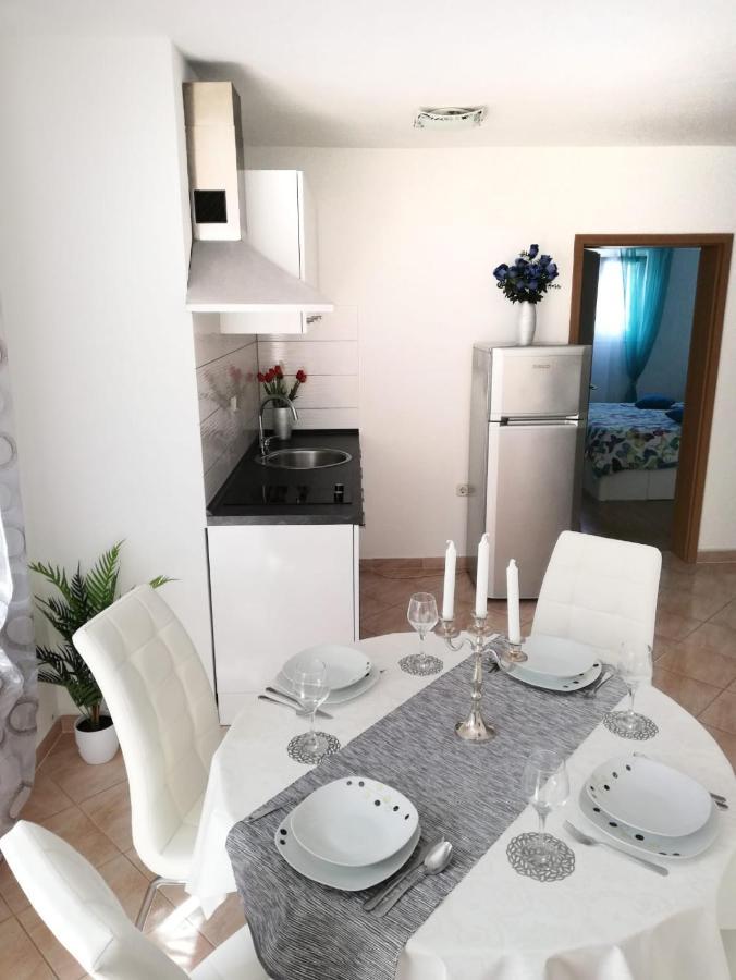 Apartment Toni With Private Parking Zadar Luaran gambar