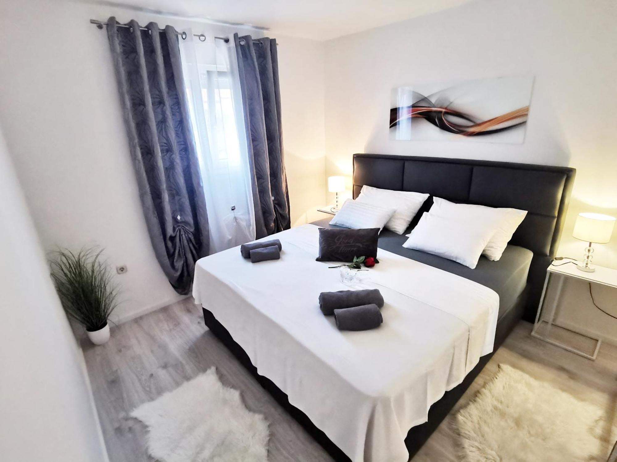 Apartment Toni With Private Parking Zadar Luaran gambar