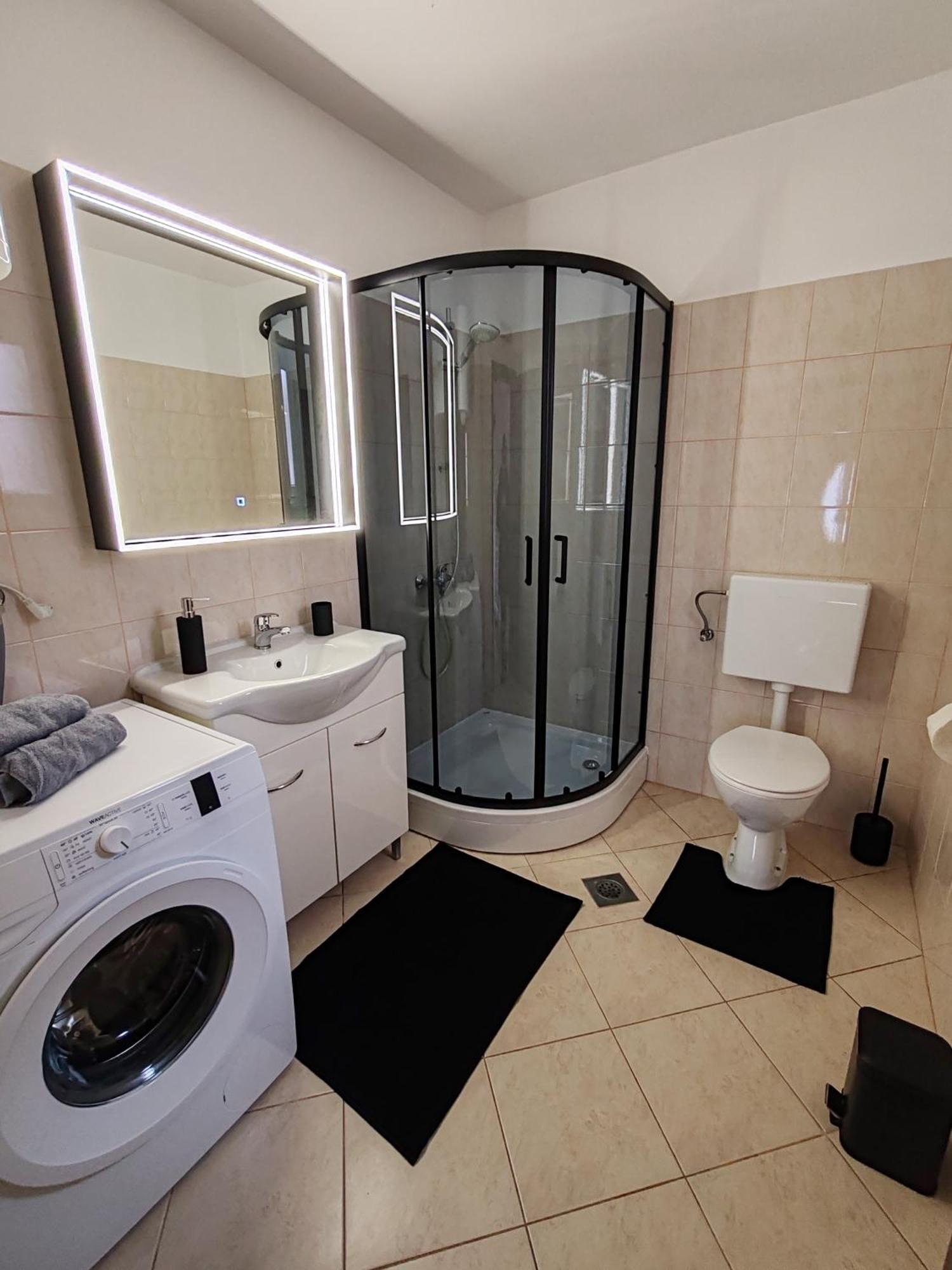 Apartment Toni With Private Parking Zadar Luaran gambar